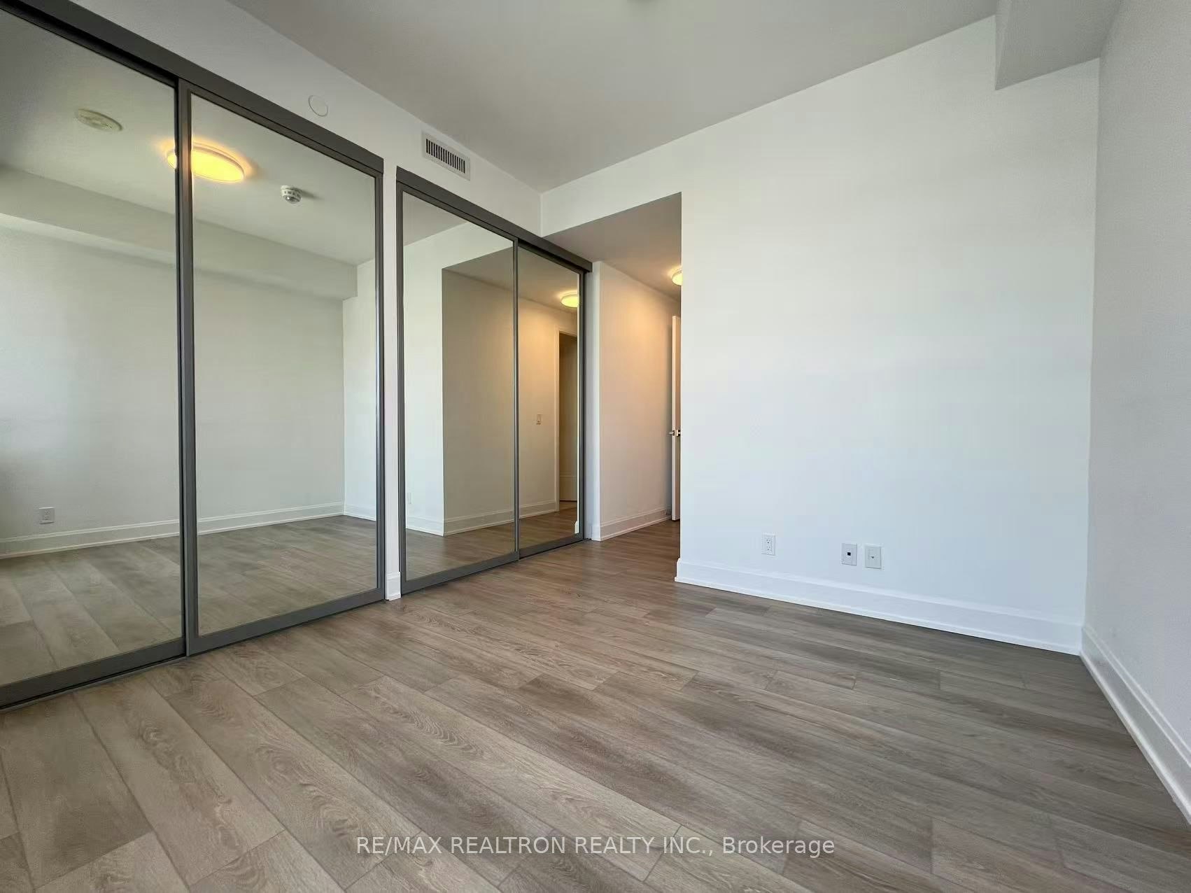 1101-38 Water Walk Drive, Markham, ON, L3R 6M8 - 9