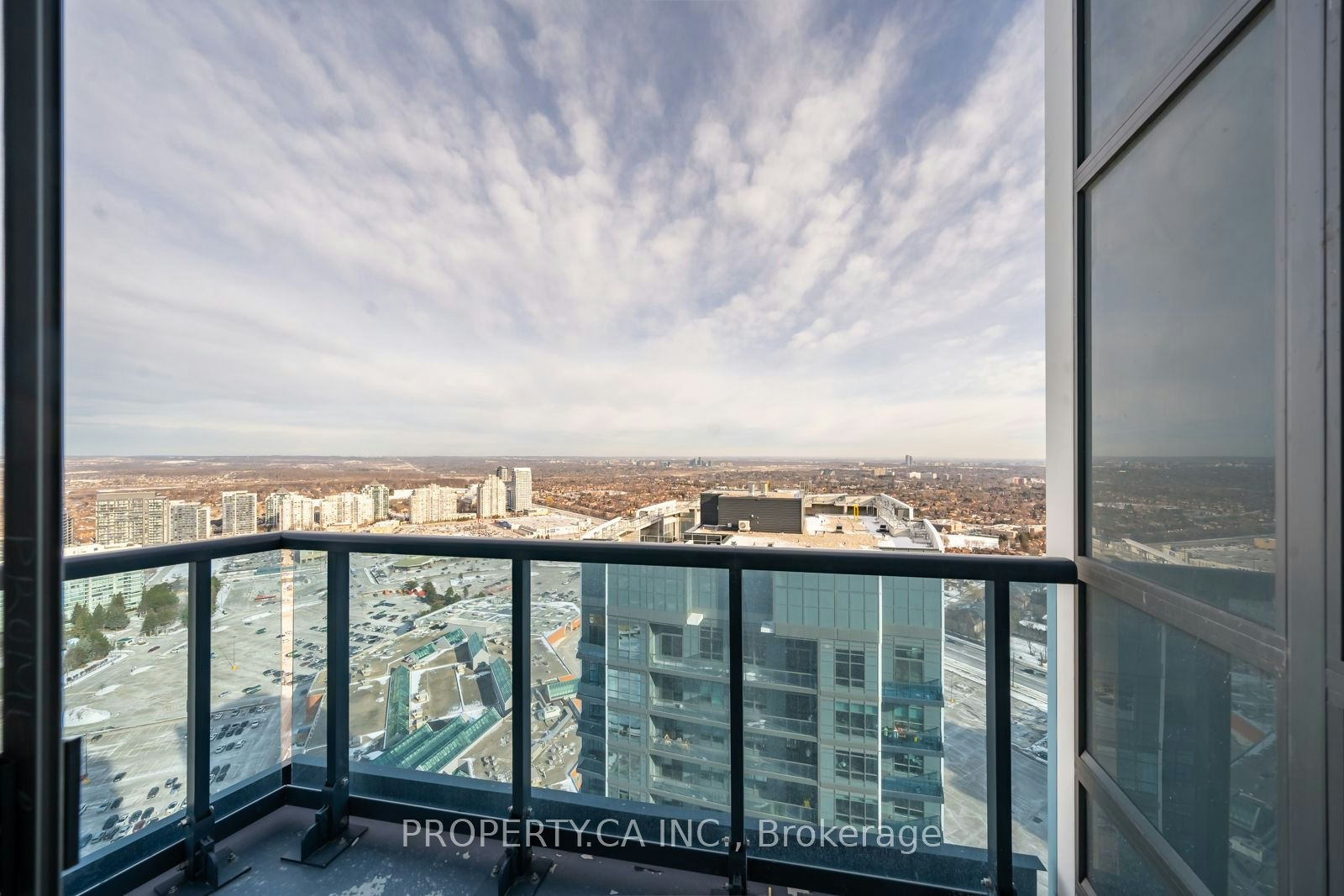 PH04-30 Upper Mall Way, Vaughan, ON, L4L 0L8 - 10
