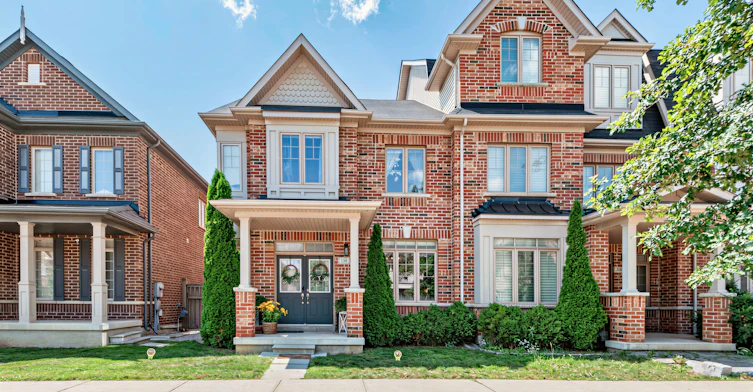 124 Barons Street, Vaughan, ON, L4H 3Y3
