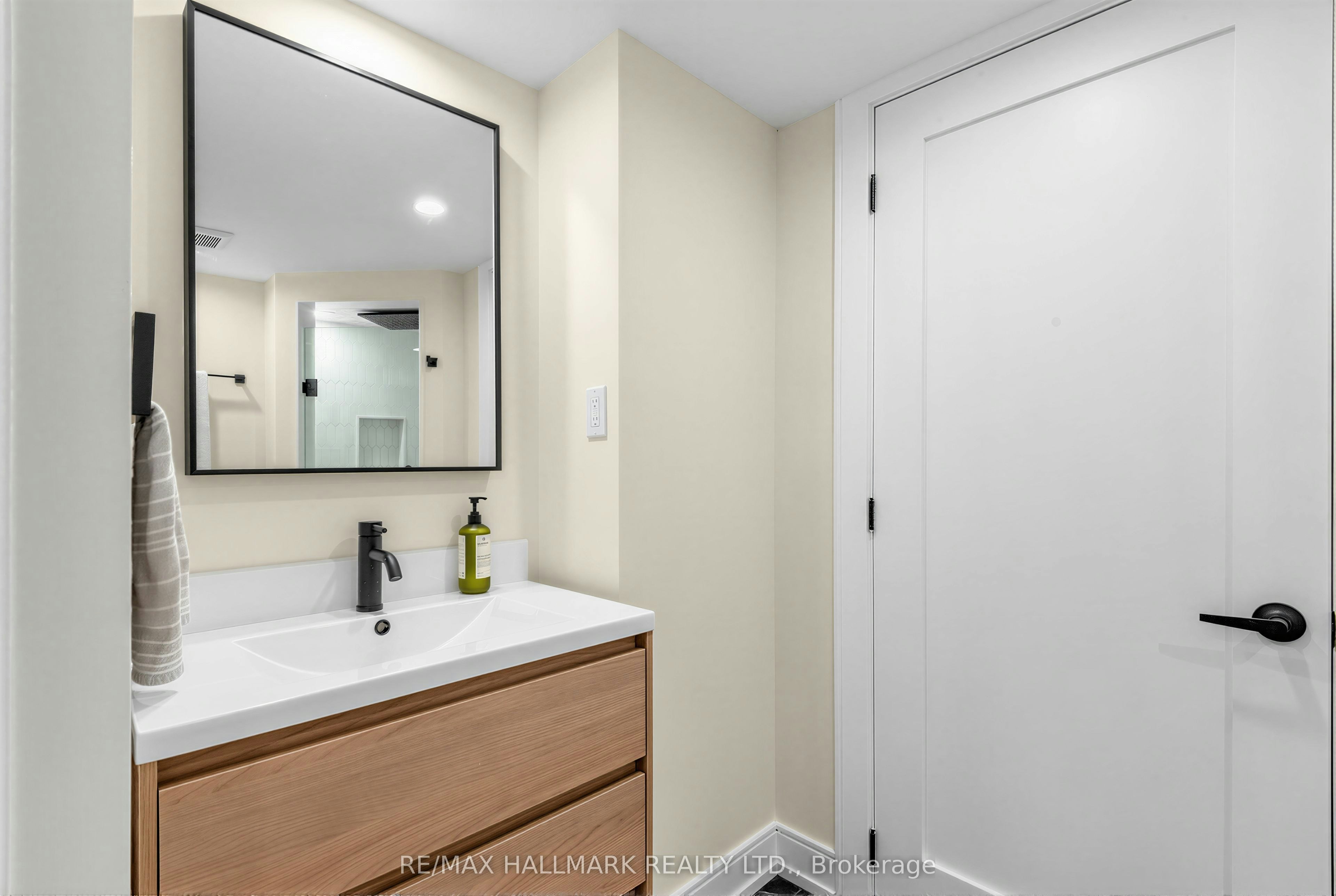124 Barons Street, Vaughan, ON, L4H 3Y3 - 24