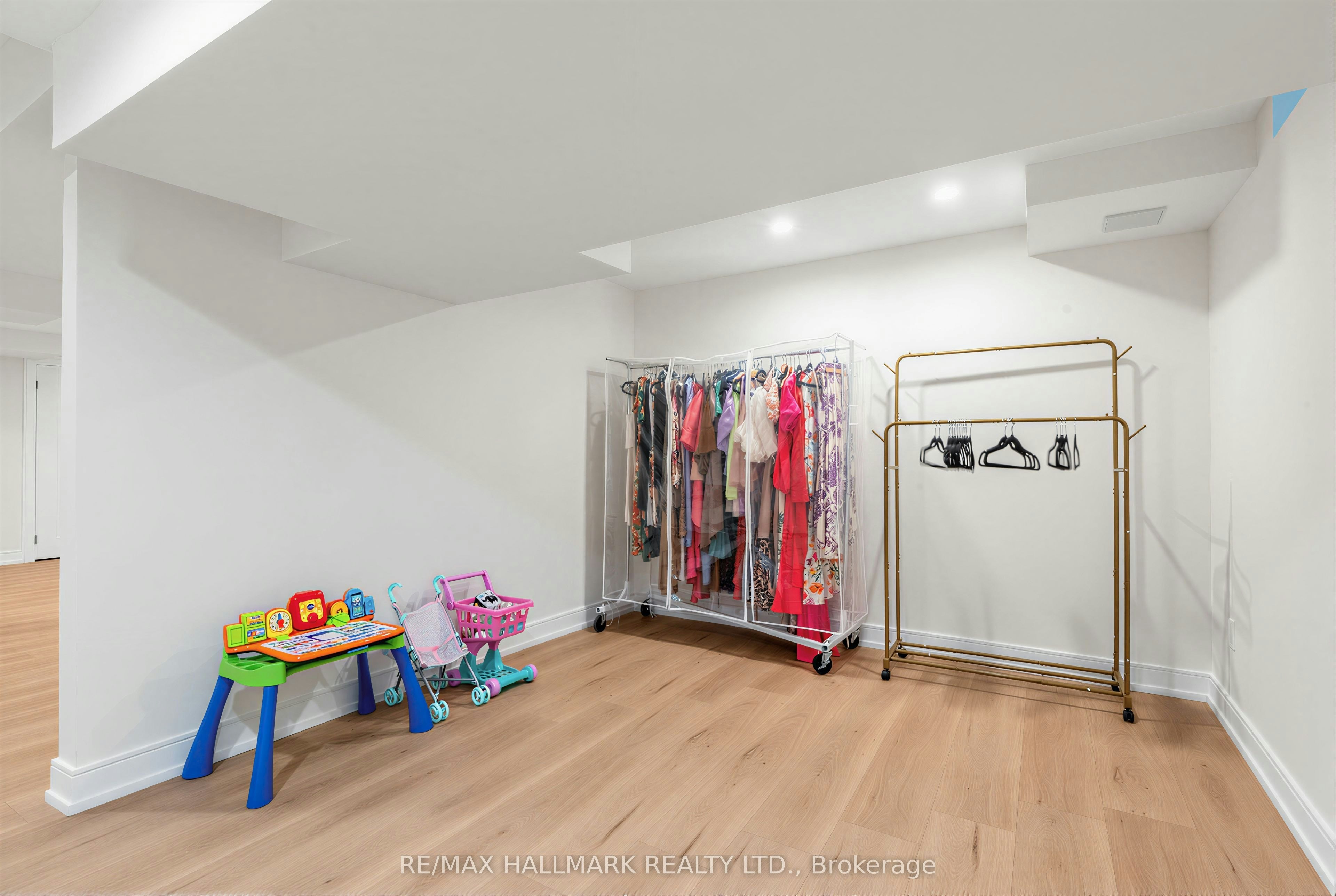124 Barons Street, Vaughan, ON, L4H 3Y3 - 22