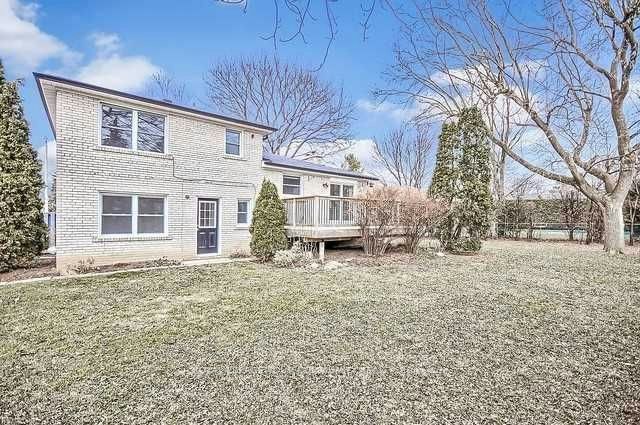 162 Kenvale Court, Richmond Hill, ON, L4C 4S9 - 2