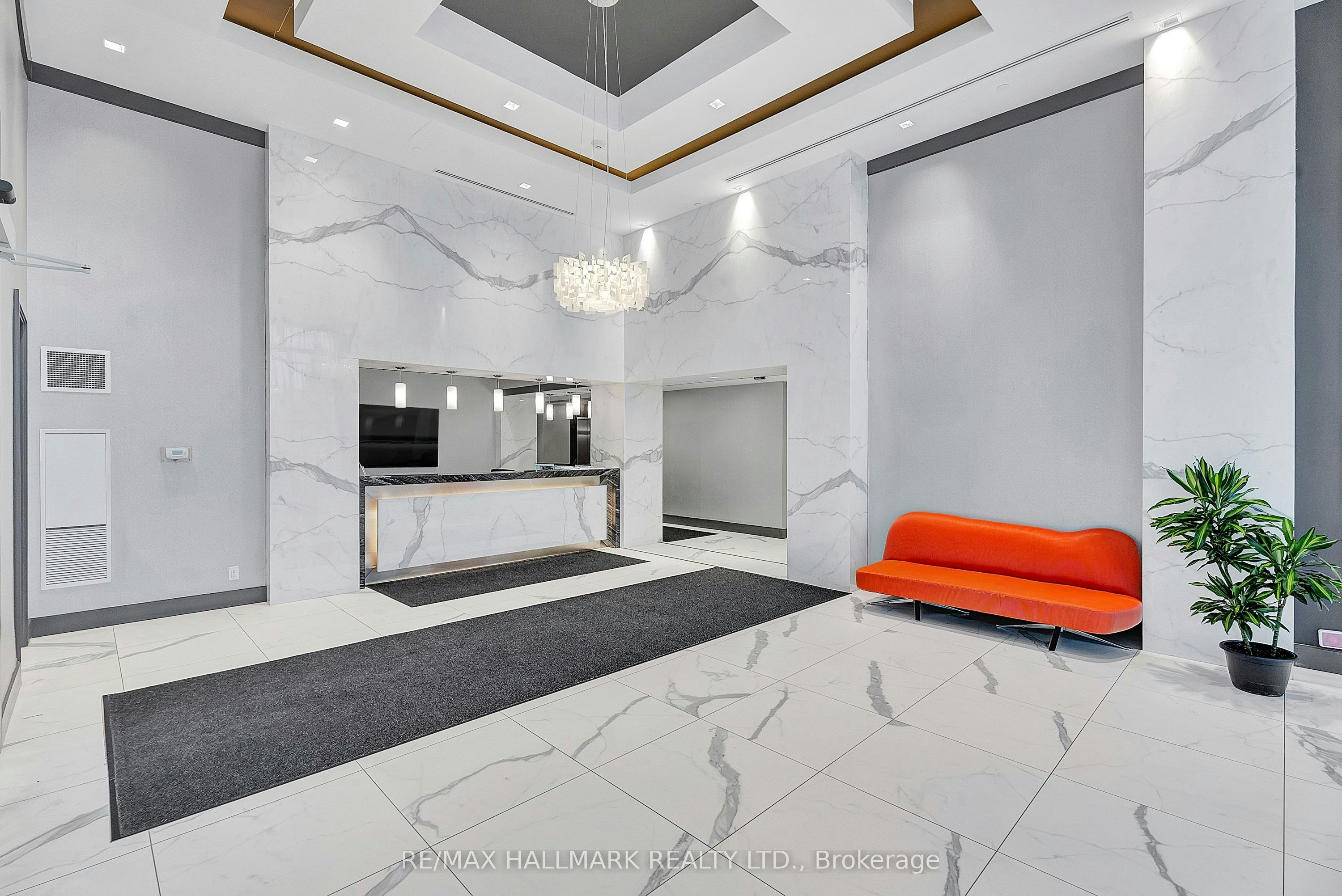 703-3600 Highway 7 N/A, Vaughan, ON, L4L 0G7 - 4