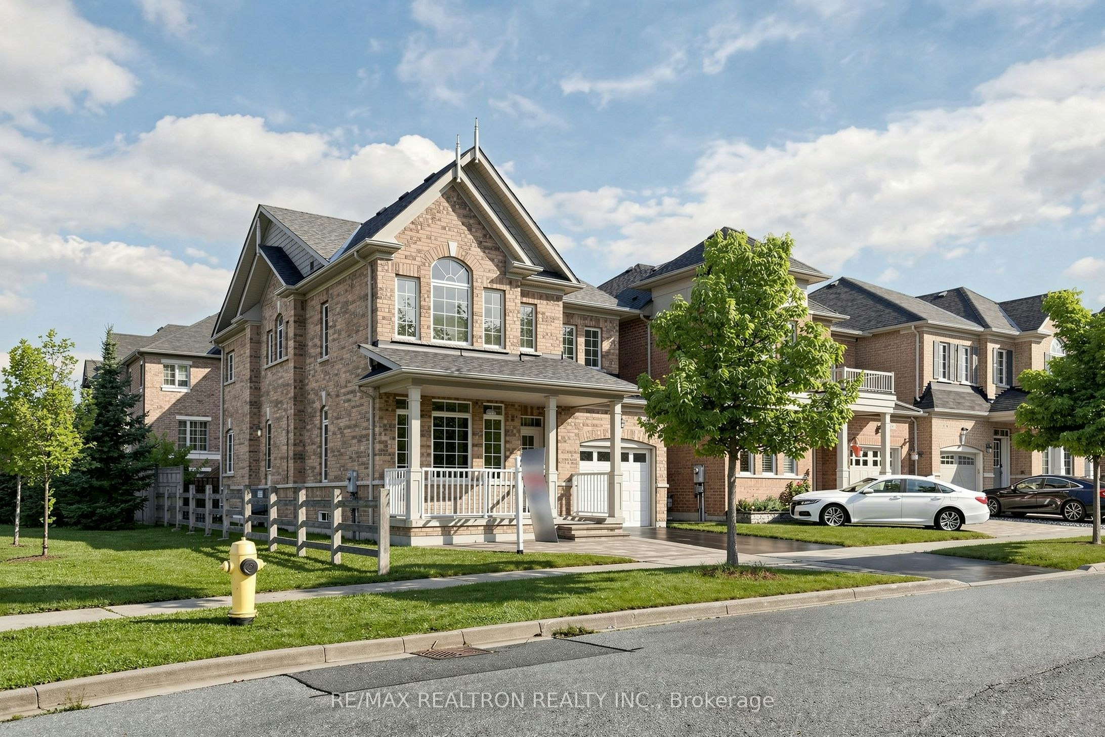 62 Bracknell Avenue, Markham, ON, L6C 2L5