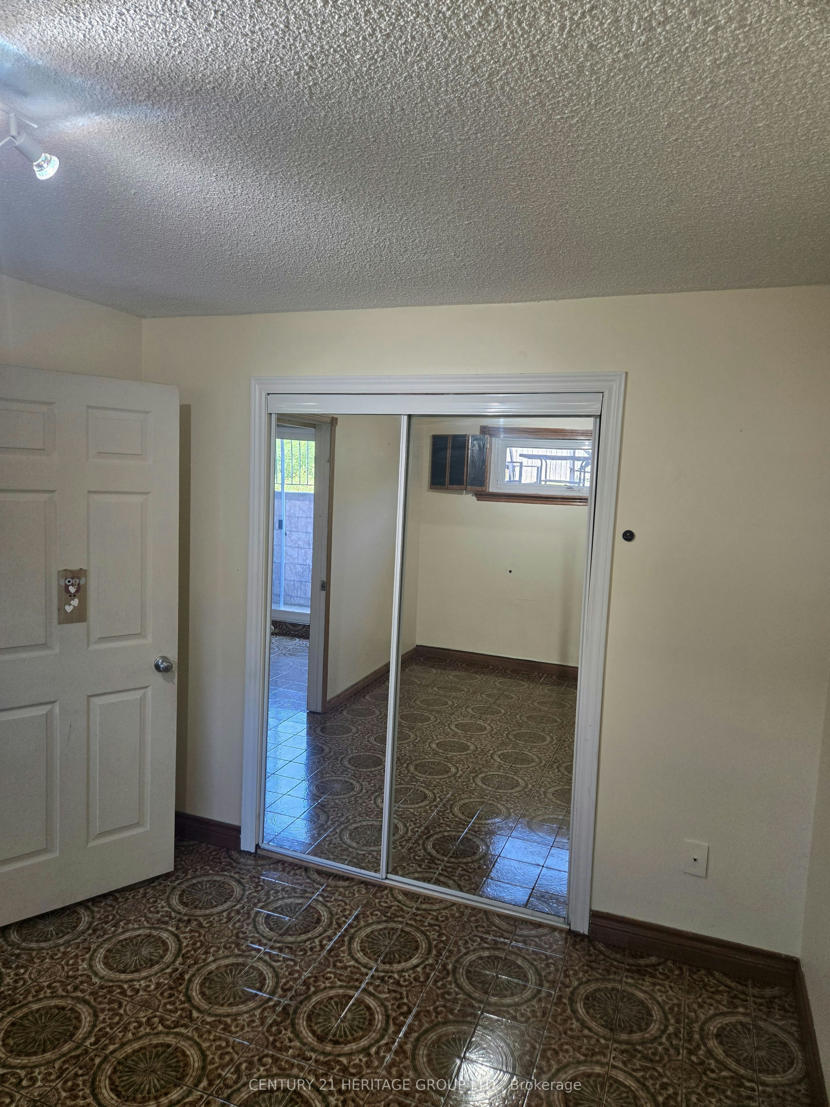 Bsmt-60 Albany Drive, Vaughan, ON, L4L 2X7 - 7