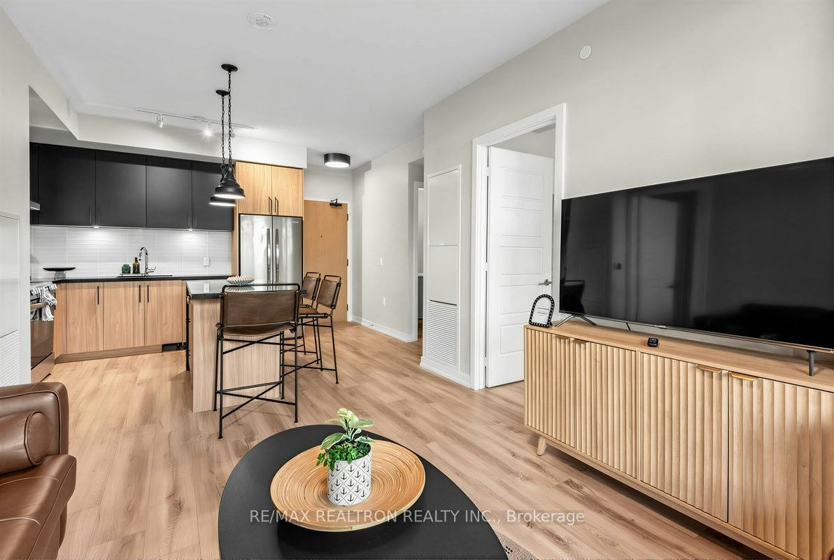 109-333 Sunseeker Avenue, Innisfil, ON, L9S 0R6 - 6