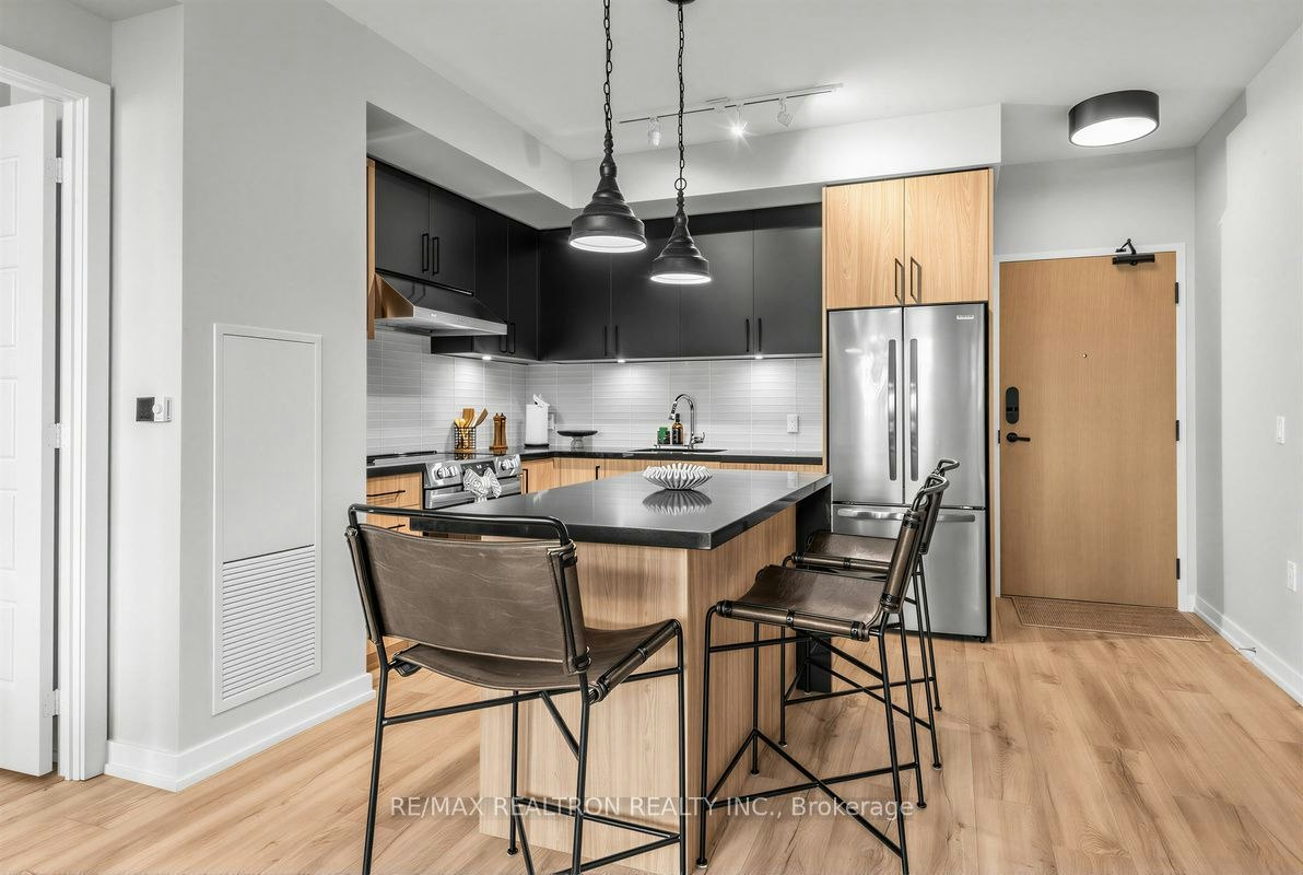 109-333 Sunseeker Avenue, Innisfil, ON, L9S 0R6 - 7