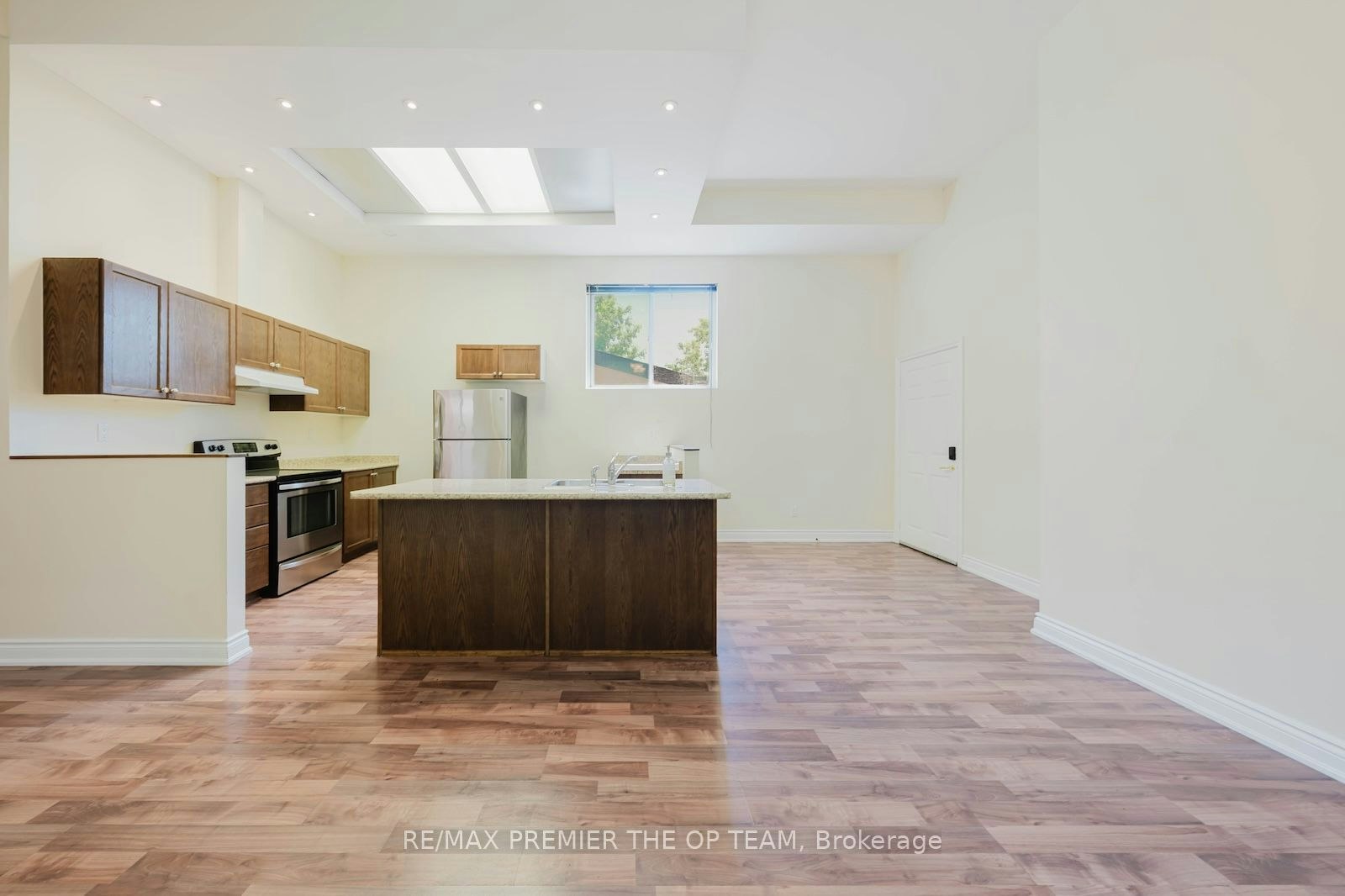 Main-7930 Kipling Avenue, Vaughan, ON, L4L 1Z5 - 4