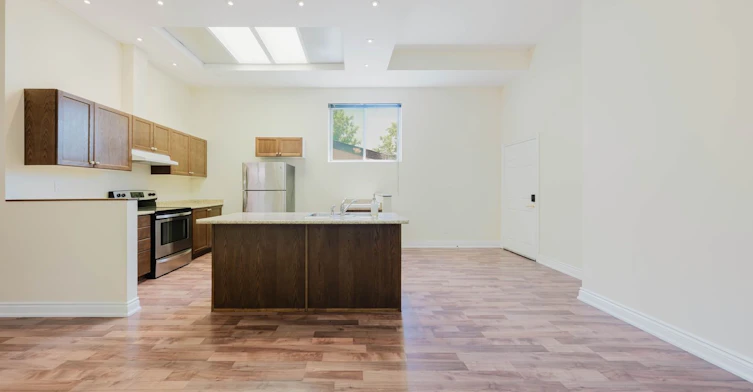 Main-7930 Kipling Avenue, Vaughan, ON, L4L 1Z5 - 4