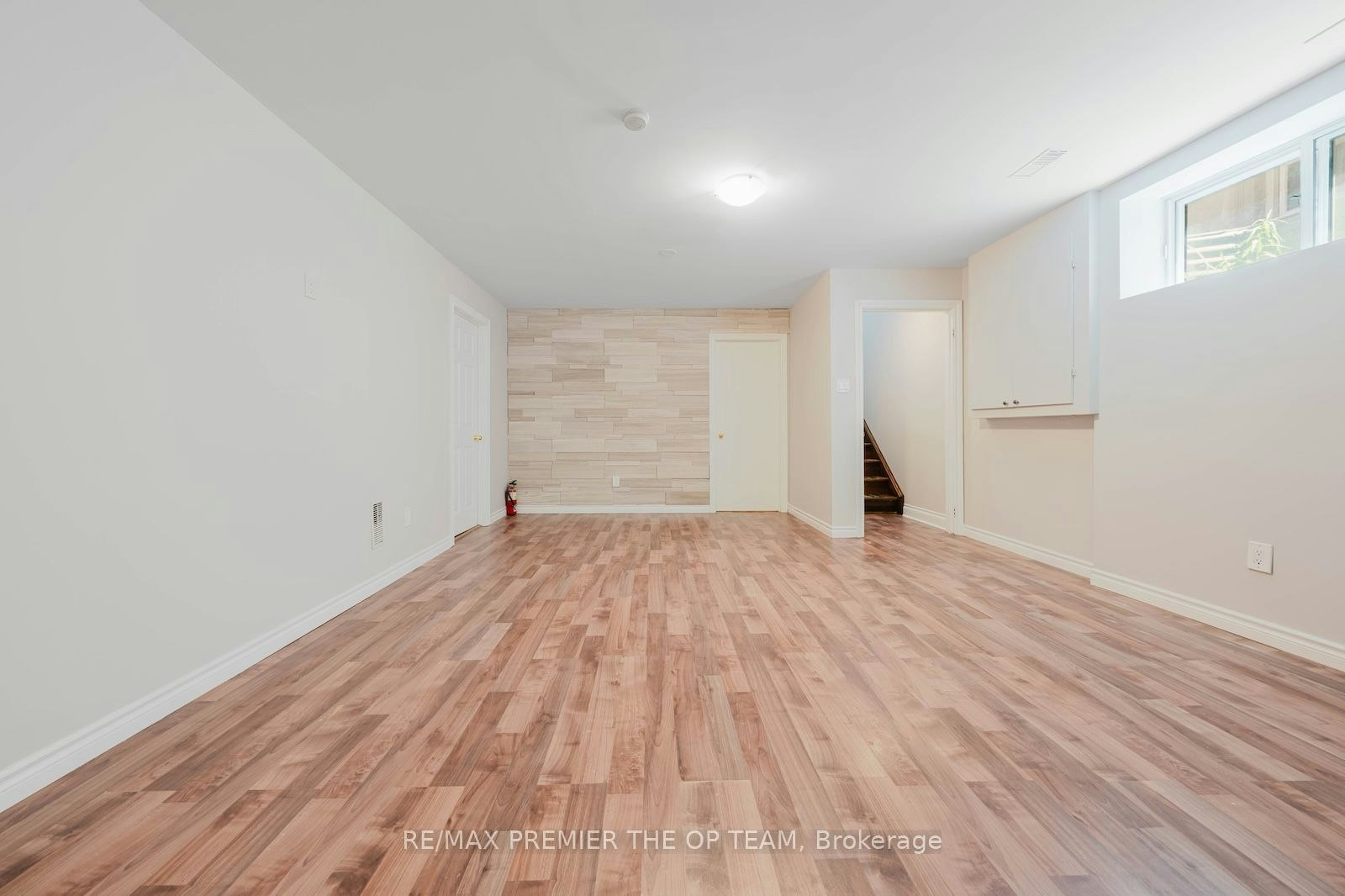 Basement-7930 Kipling Avenue, Vaughan, ON, L4L 1Z5 3