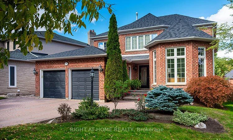 143 Carlyle Crescent