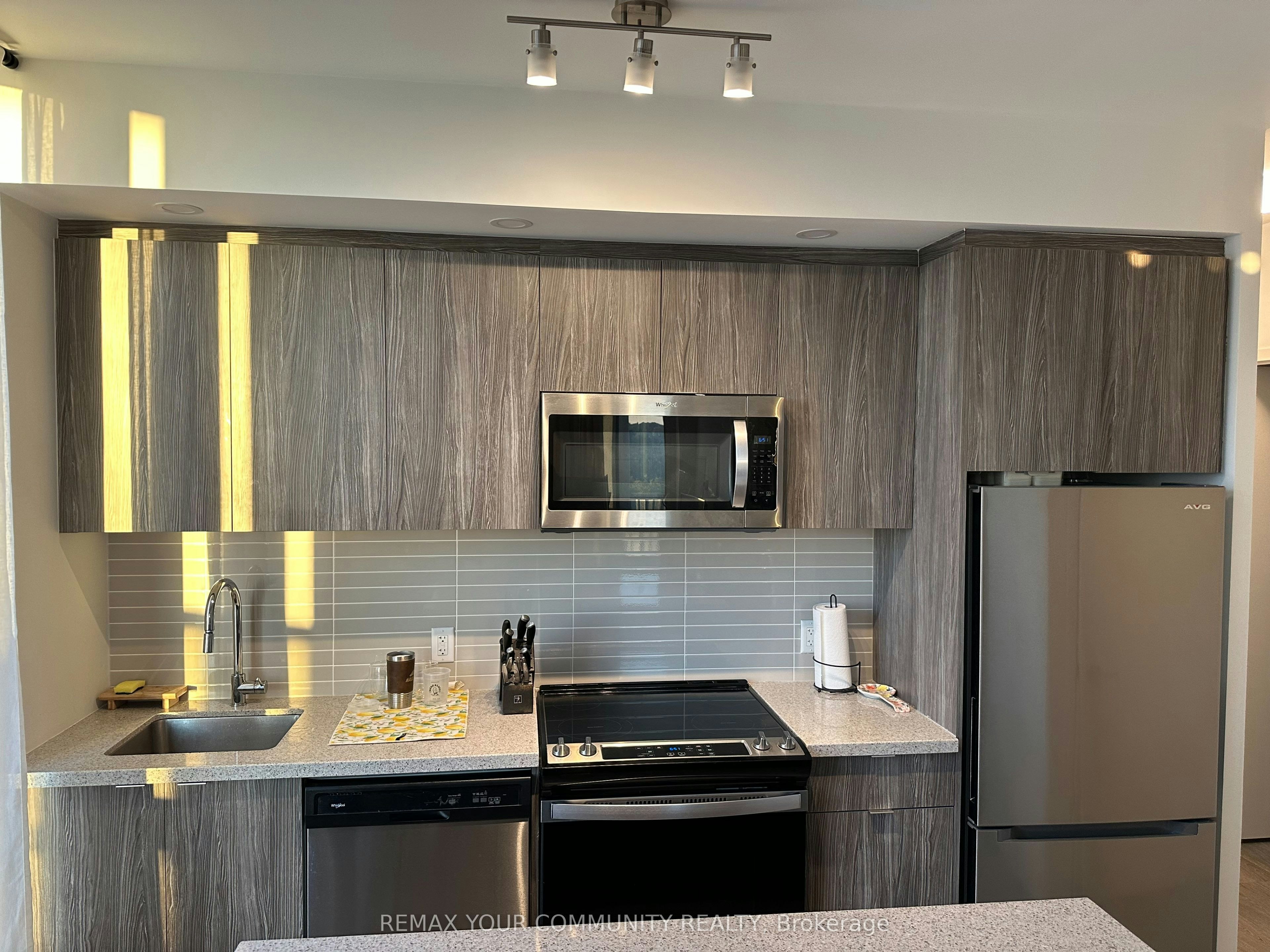 702W-3 Rosewater Street, Richmond Hill, ON, L4C 5T6 - 4