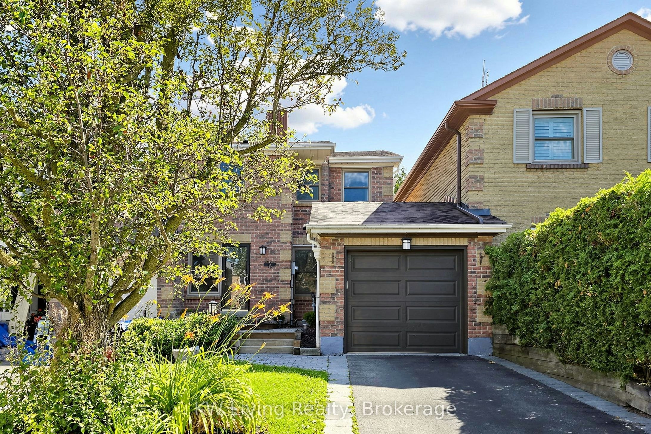 19 Sarah Jane Court, Markham, ON, L3P 4A6