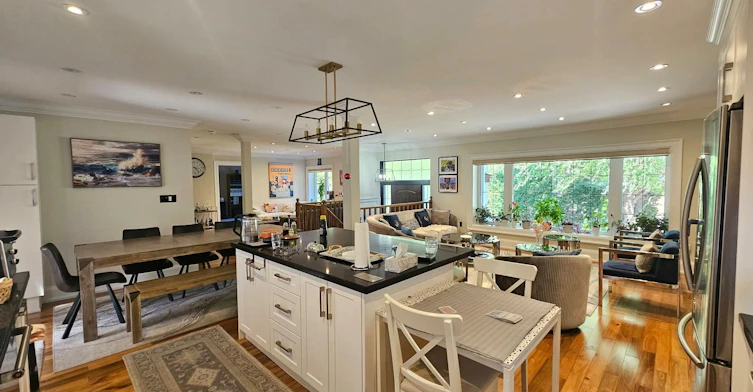 90 Leisure Lane, Richmond Hill, ON, L4C 4X1 - 5