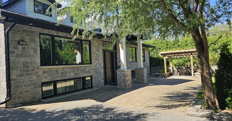 90 Leisure Lane, Richmond Hill, ON, L4C 4X1 - 2