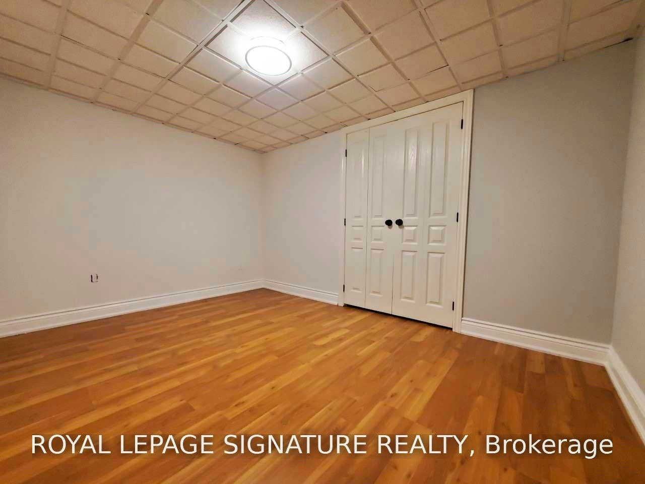 11 Patrick Drive, Aurora, ON, L4G 2A6 - 7