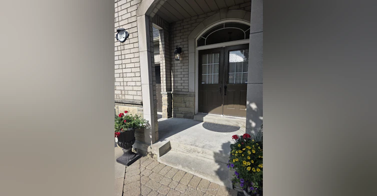 102 Cormorant Crescent, Vaughan, ON, L4H 2K4 - 2