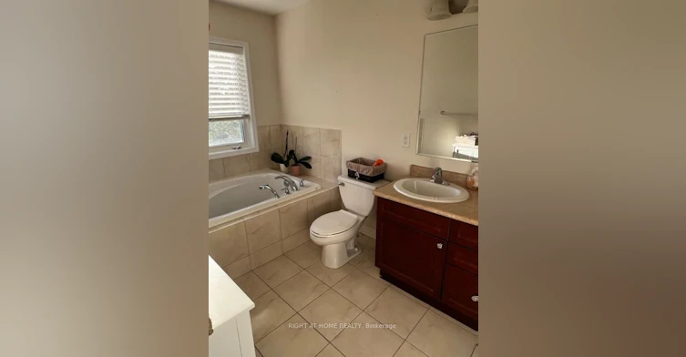 50 Payne Crescent, Aurora, ON, L4G 0X8 - 11