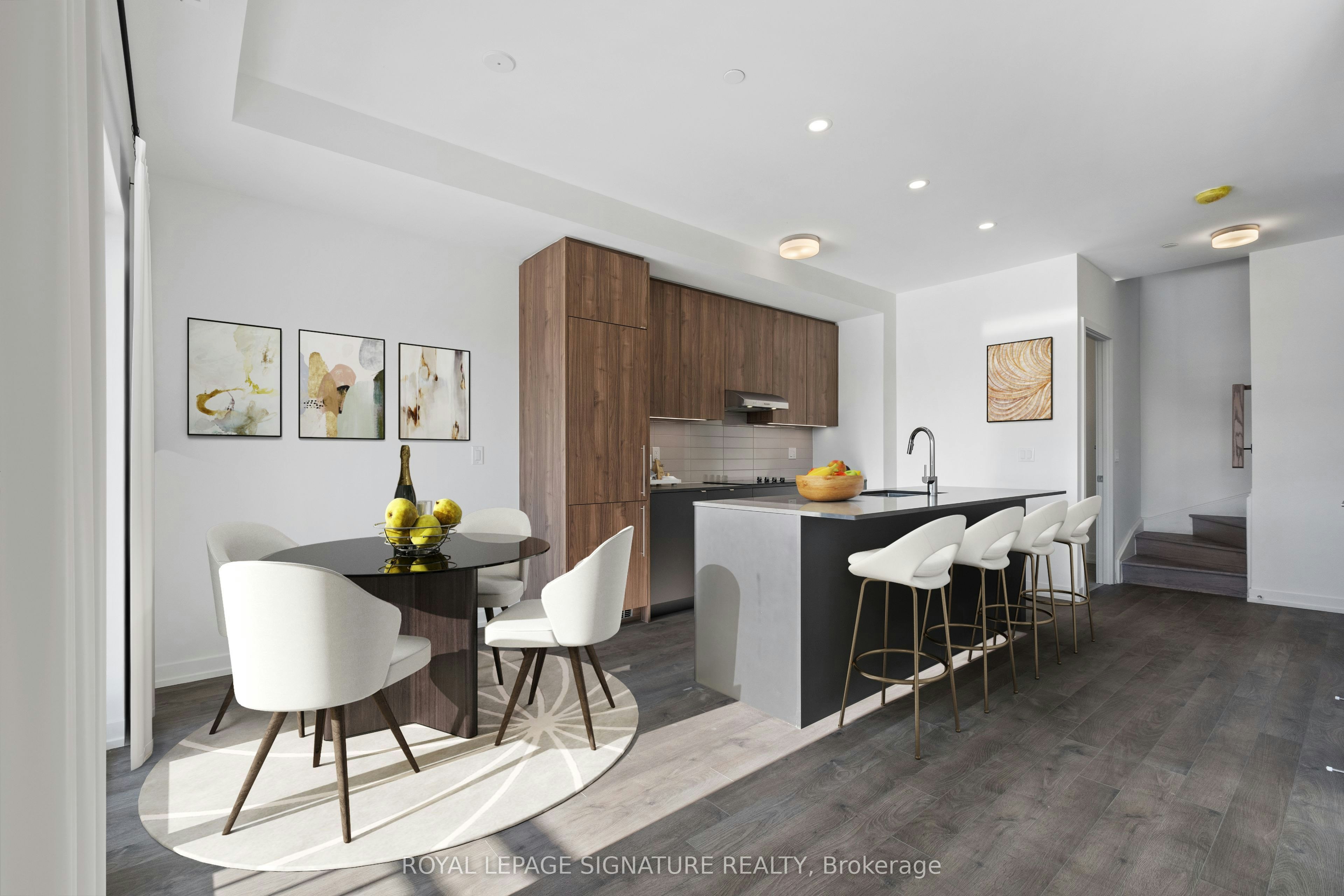 302-11 Walder Lane, Richmond Hill, ON, L4S 0P6 - 2