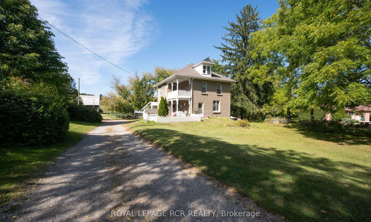 1438 Concession 3 Road
