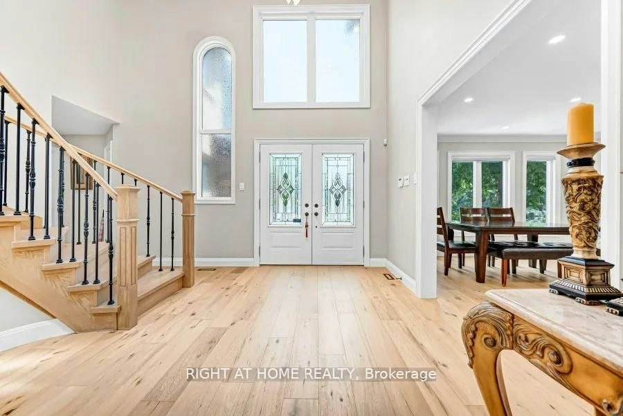 35 Harmony Hill Crescent, Richmond Hill, ON, L4C 8Z2 - 6
