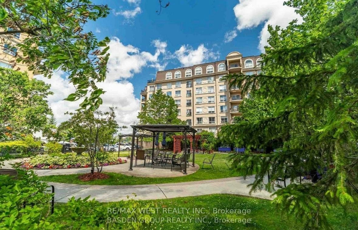 421-1 Maison Parc Court, Vaughan, ON, L4J 9K1 2