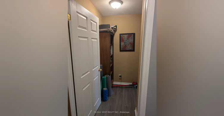 421-1 Maison Parc Court, Vaughan, ON, L4J 9K1