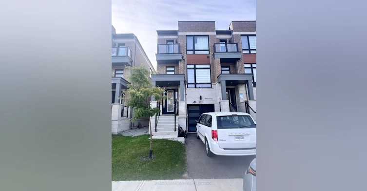 125 Farooq Boulevard, Vaughan, ON, L4H 5G3