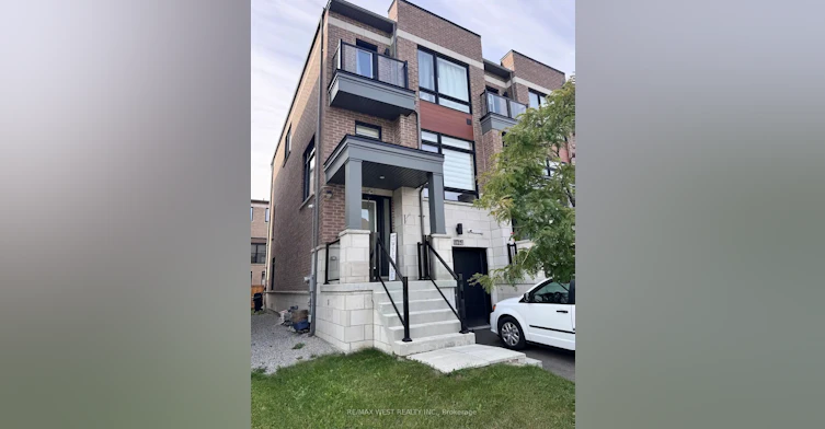125 Farooq Boulevard, Vaughan, ON, L4H 5G3 - 2