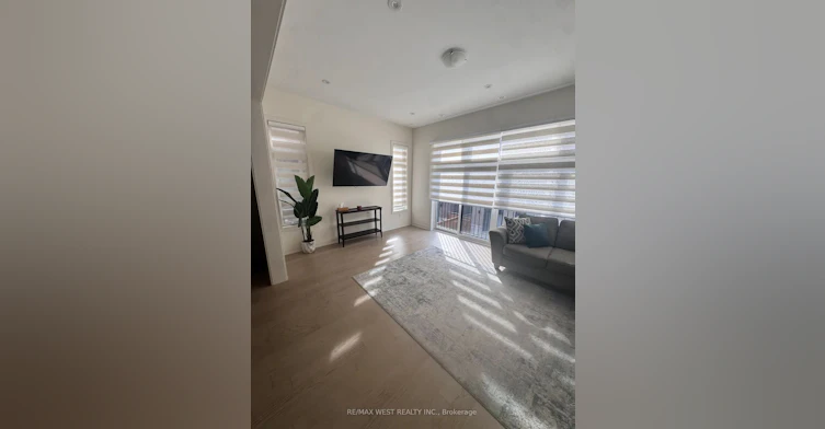 125 Farooq Boulevard, Vaughan, ON, L4H 5G3 - 8