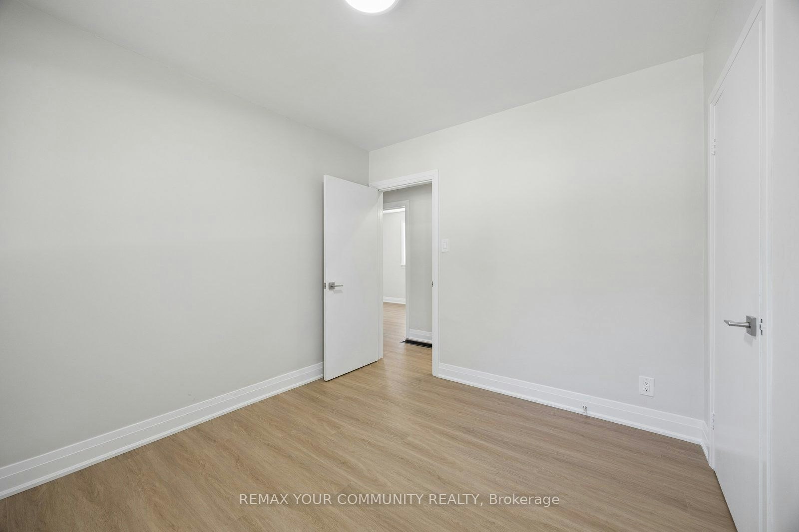 110 Evahill Crescent, Richmond Hill, ON, L4C 4S7 - 16