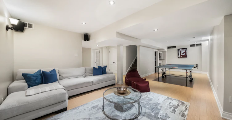 19 Dace Drive, Vaughan, ON, L4H 2C2 - 19