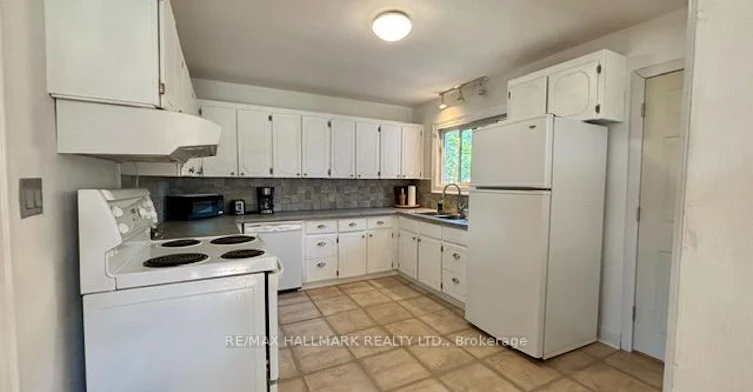 294 Mcmillan Drive, Georgina, ON, L4P 3C5 - 8