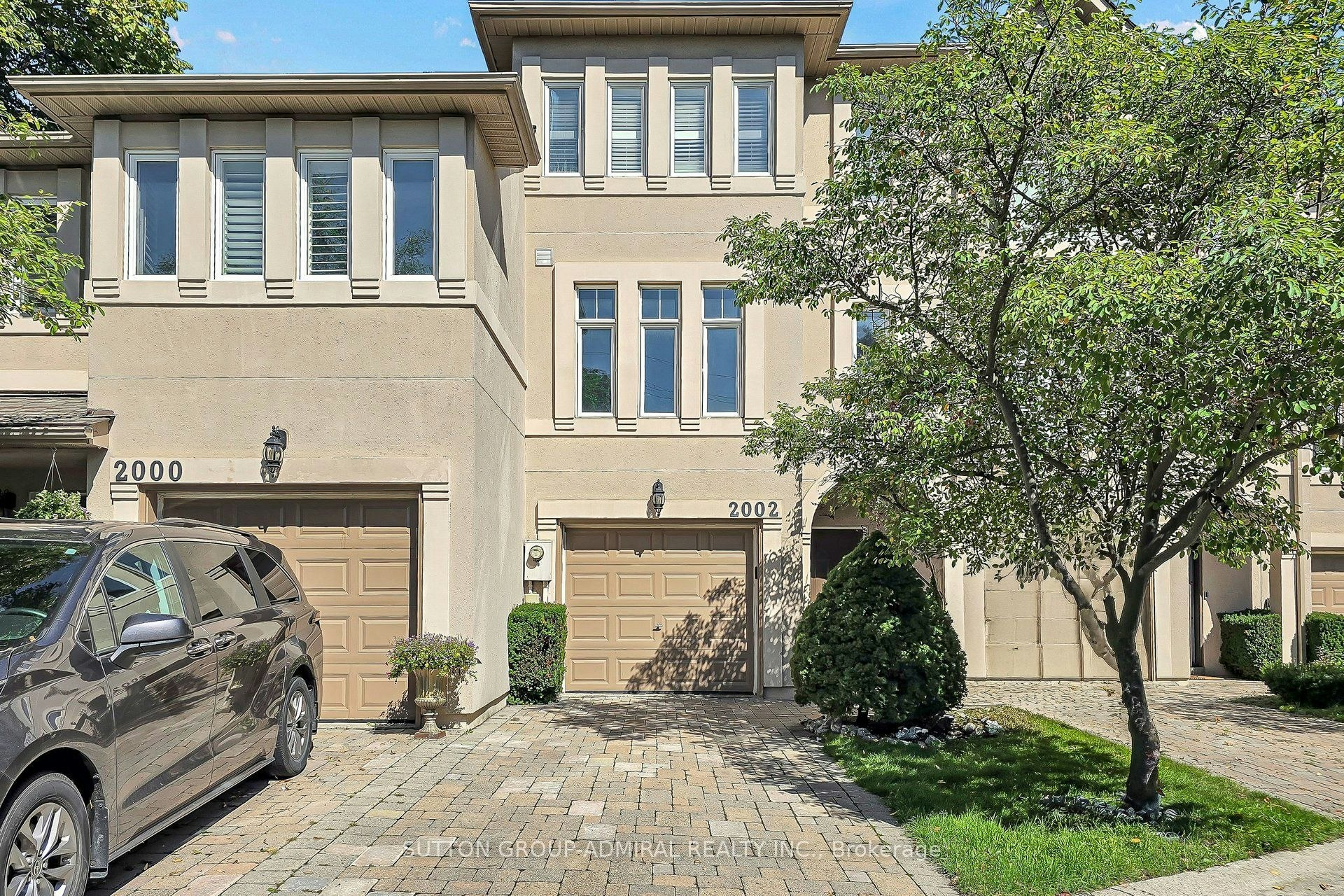 2002 John Street, Markham, ON, L3T 1Z1