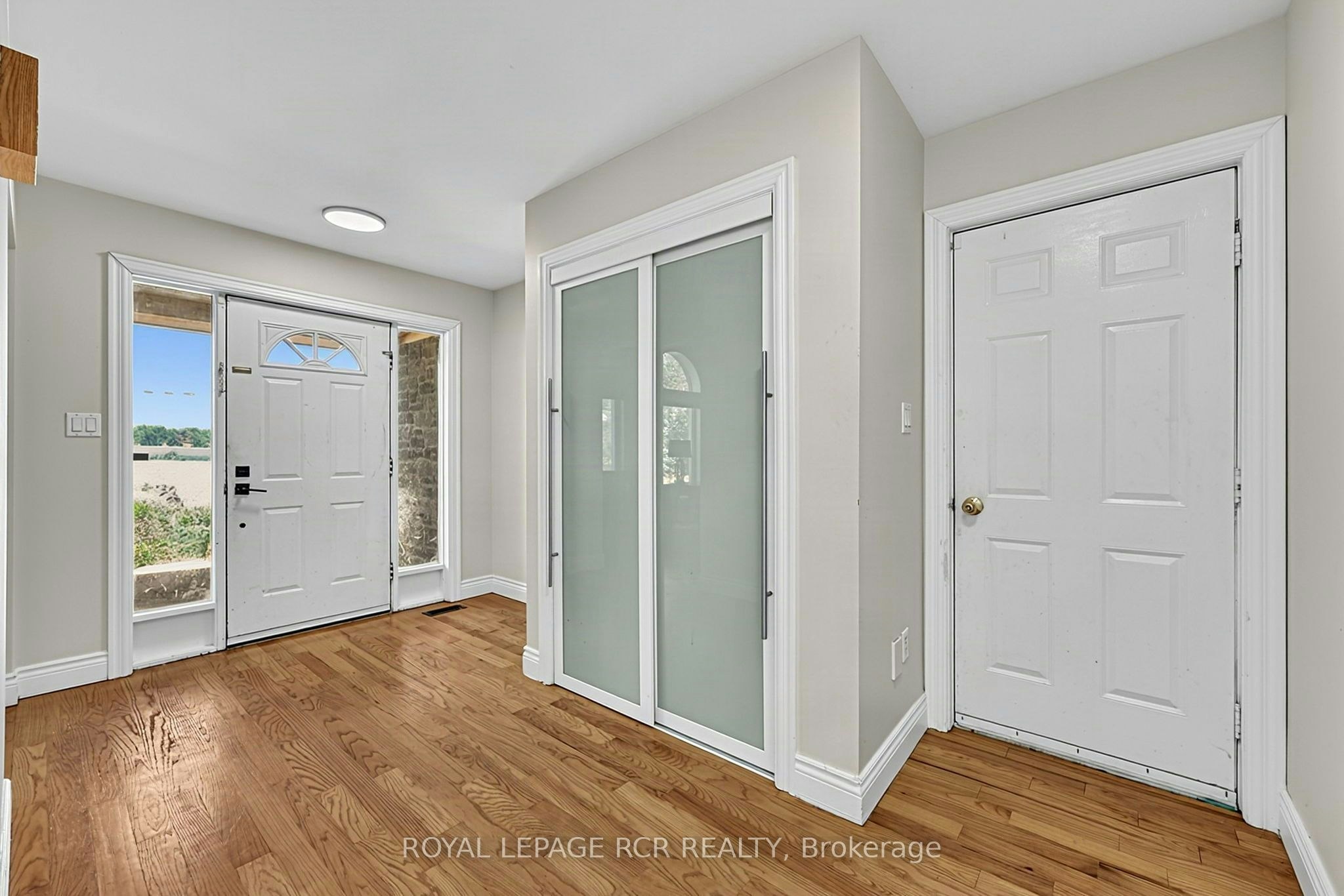 7067 5th Side Road, Essa, ON, L9R 1V2 - 5