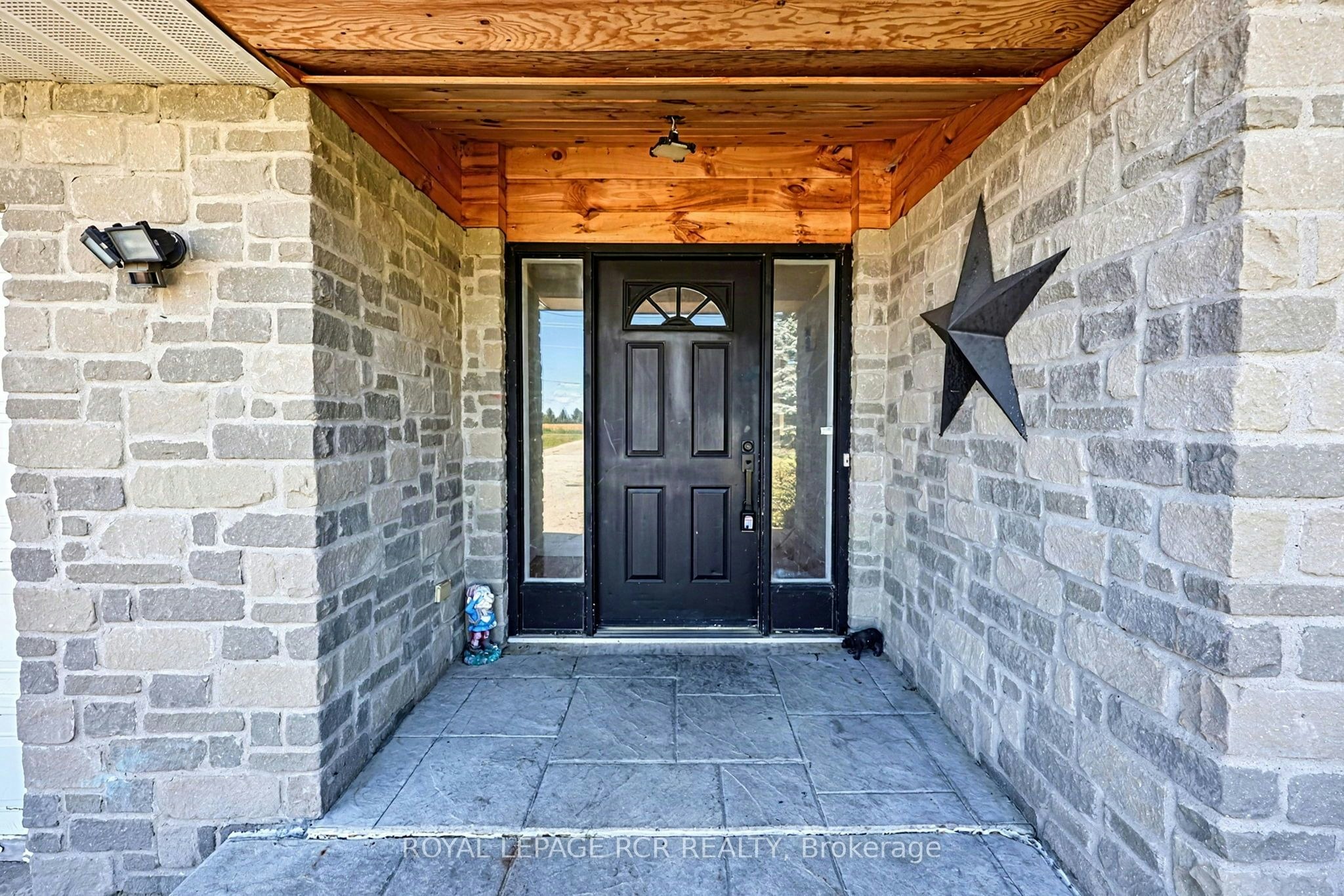 7067 5th Side Road, Essa, ON, L9R 1V2 - 4