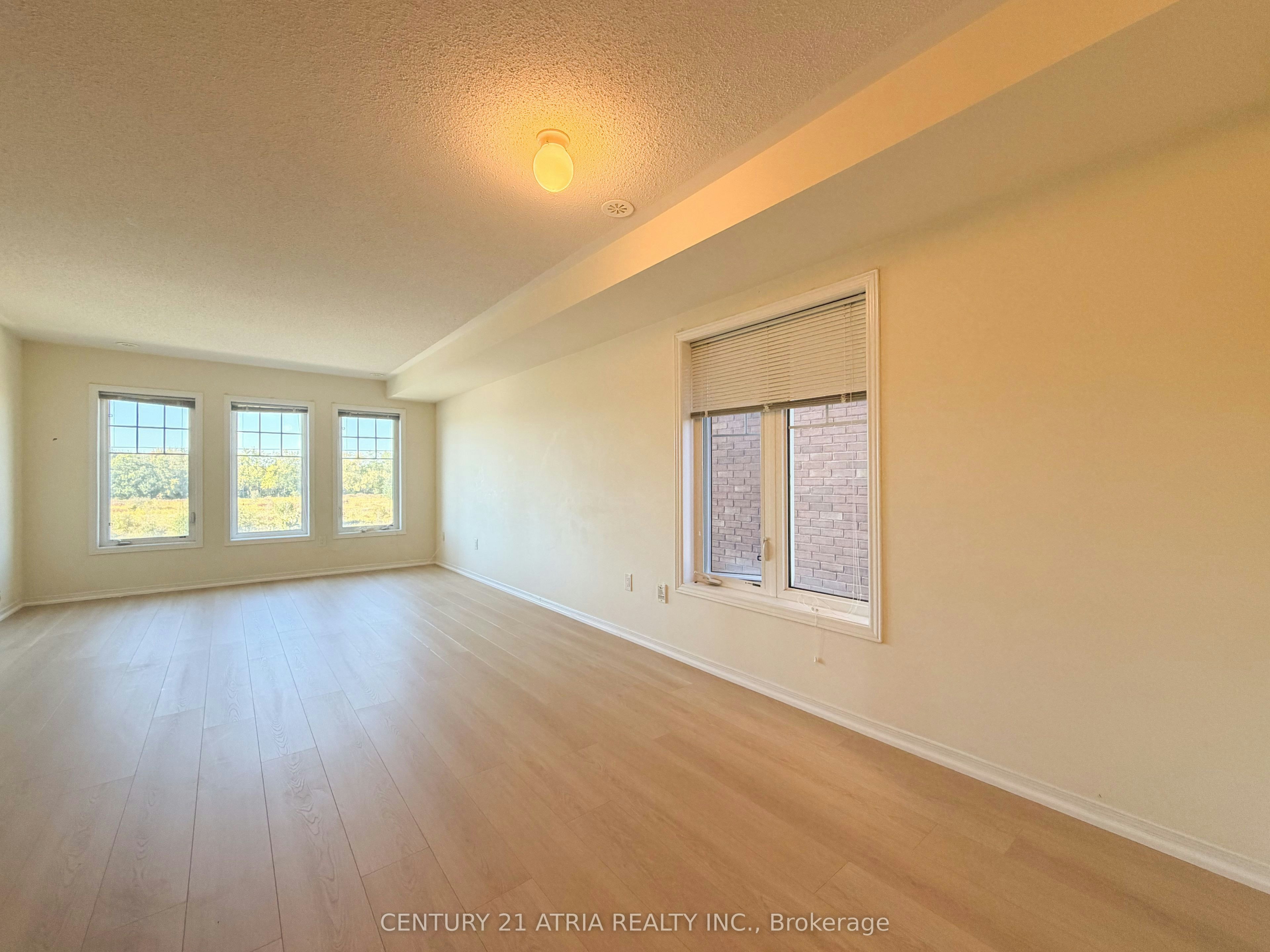 5295 Major Mackenzie Drive E, Markham, ON, L6C 0N3 5