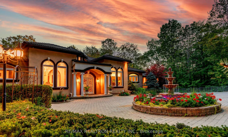 38 Bridgewater Drive