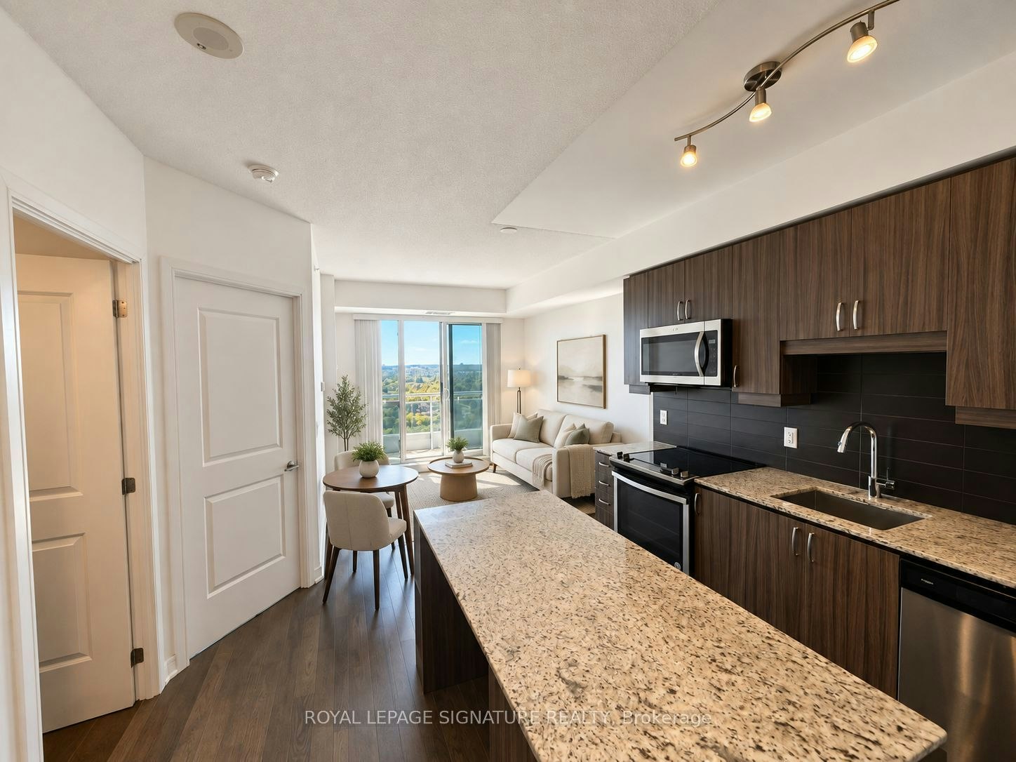 1610-9201 Yonge Street, Richmond Hill, ON, L4C 6Z2 - 2