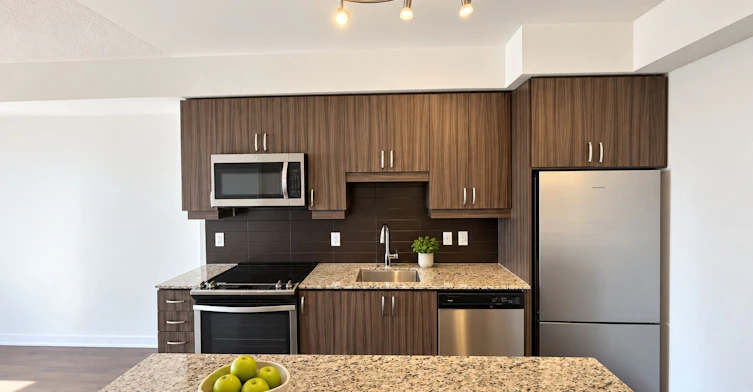 1610-9201 Yonge Street, Richmond Hill, ON, L4C 6Z2 - 8