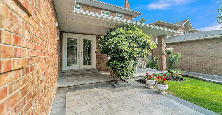 107 Golf Links Drive, Aurora, ON, L4G 3V4 - 4