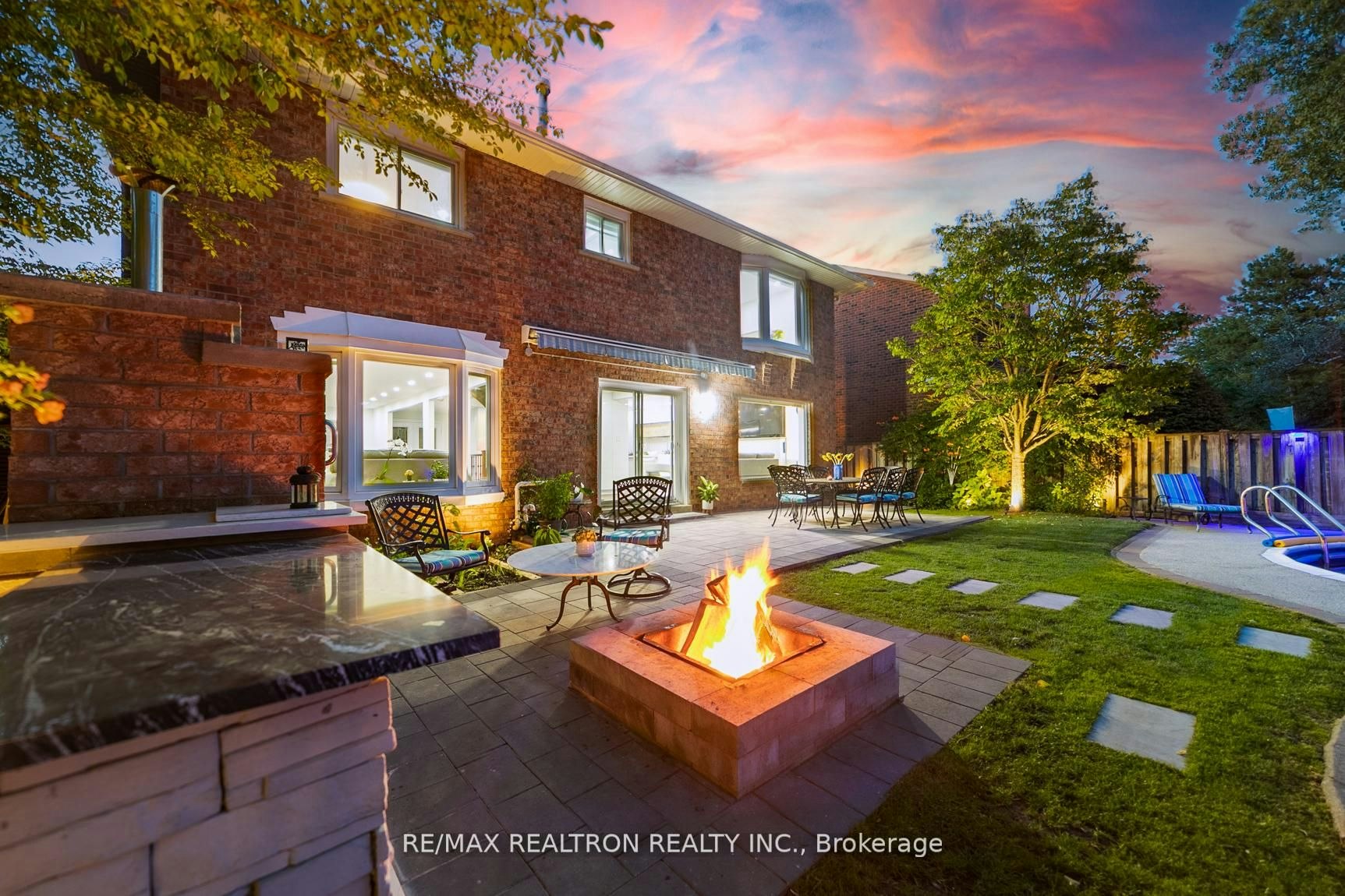 107 Golf Links Drive, Aurora, ON, L4G 3V4 - 38