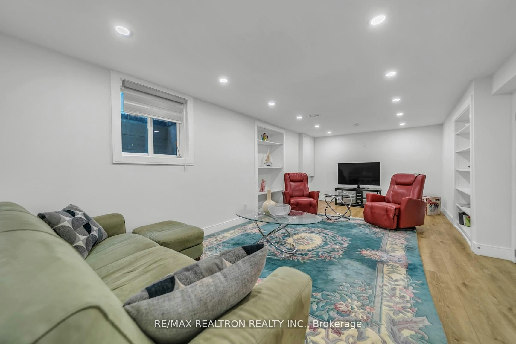 107 Golf Links Drive, Aurora, ON, L4G 3V4 - 32