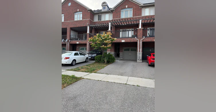 79 Chokecherry Crescent, Markham, ON, L6E 0J2 - 2