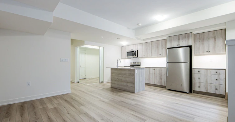 2102-58 Elizabeth Street S, Richmond Hill, ON, L4C 5W2 - 14