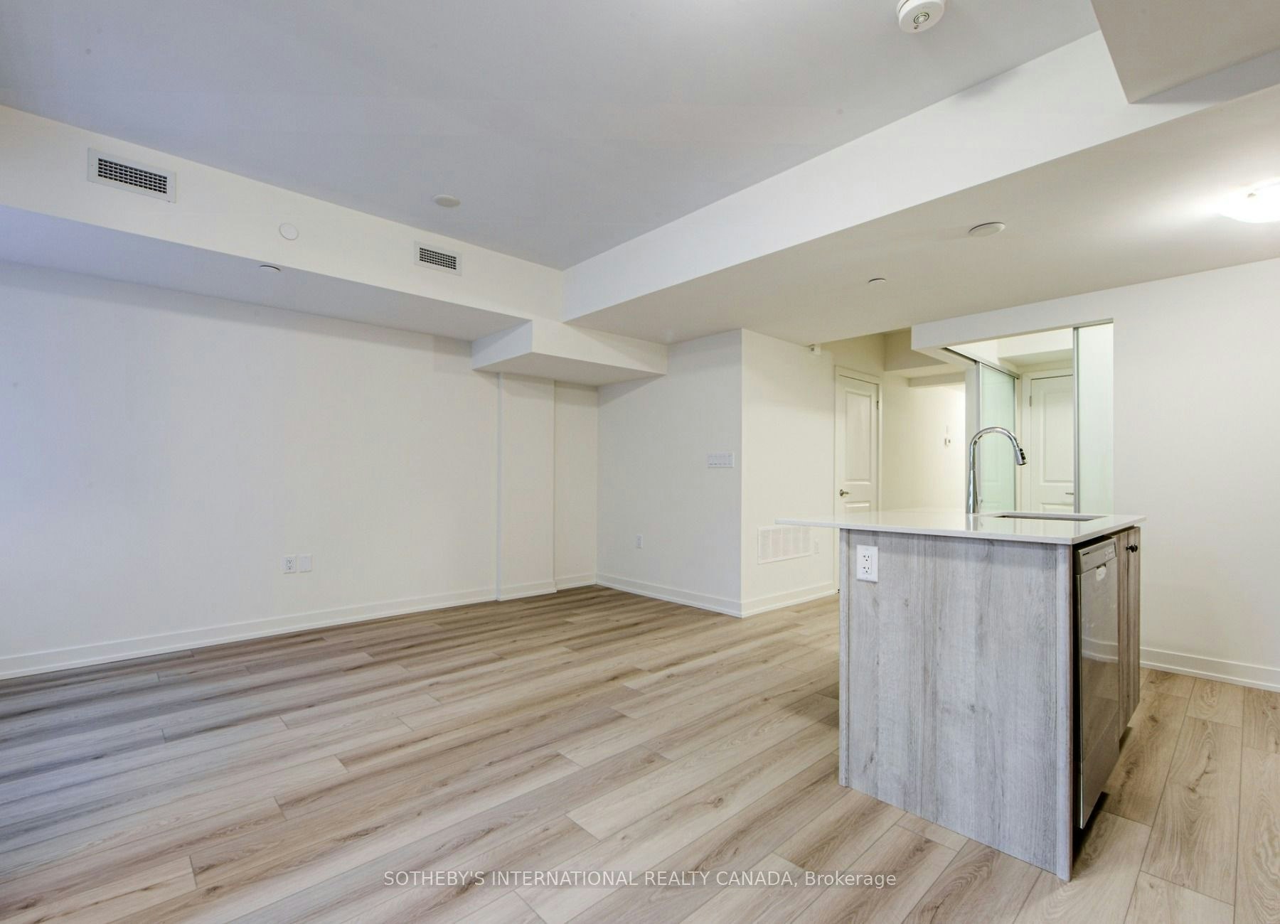 2102-58 Elizabeth Street S, Richmond Hill, ON, L4C 5W2 - 6
