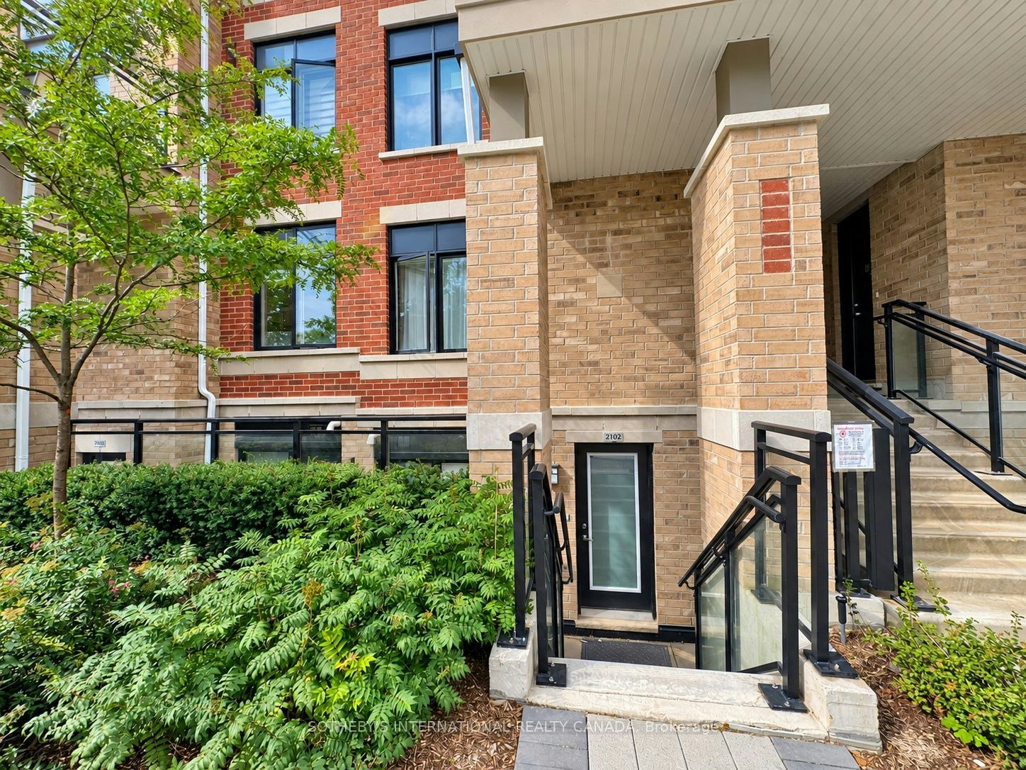 2102-58 Elizabeth Street S, Richmond Hill, ON, L4C 5W2 - 4