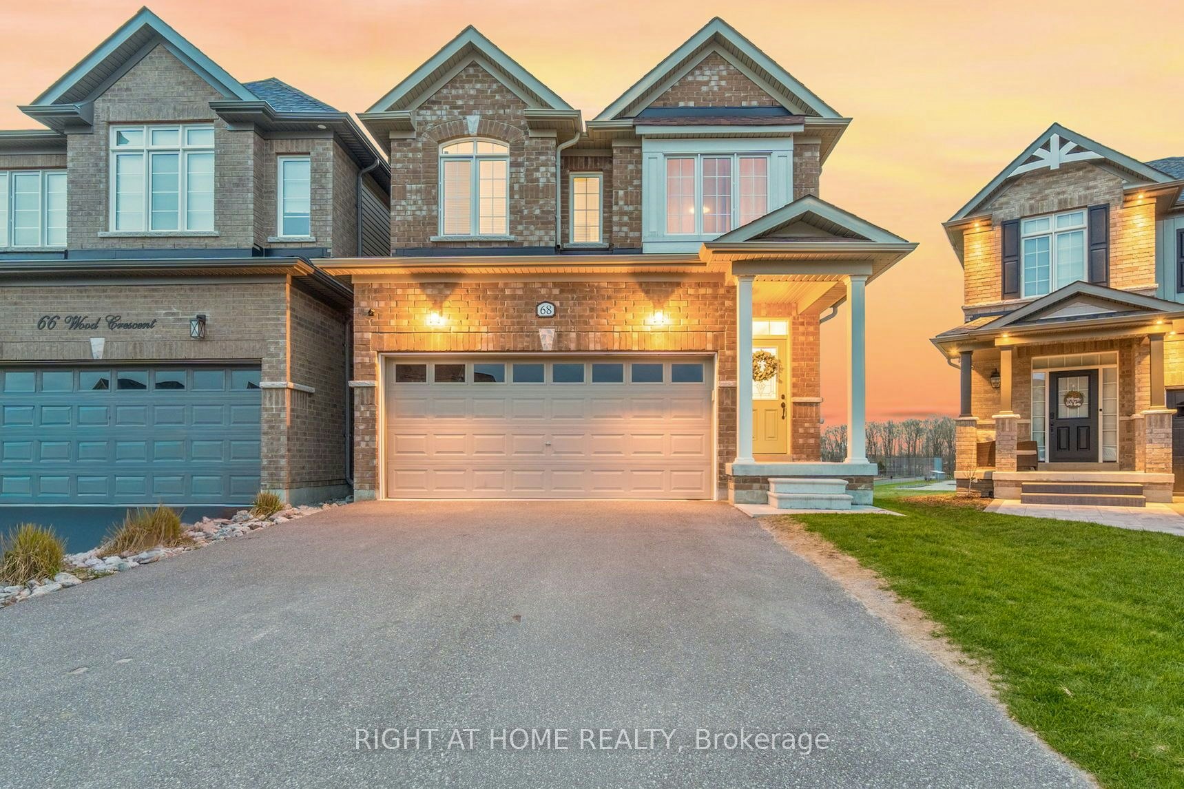 68 Wood Crescent, Essa, ON, L3W 0M5