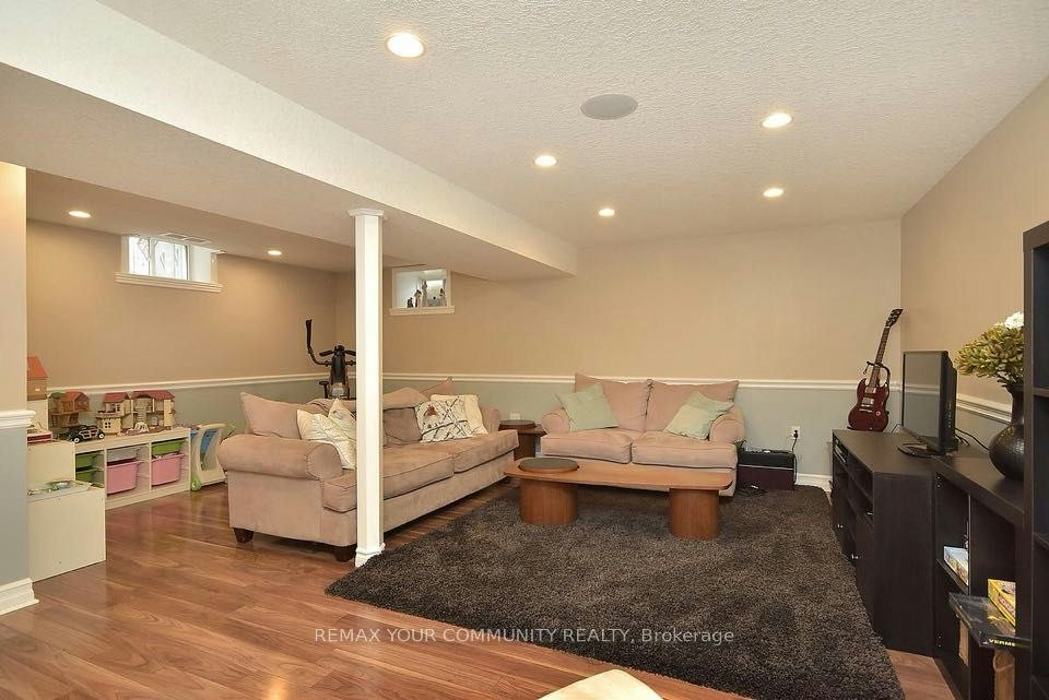 28 Henderson Crescent, New Tecumseth, ON, L9R 1Y3 - 9
