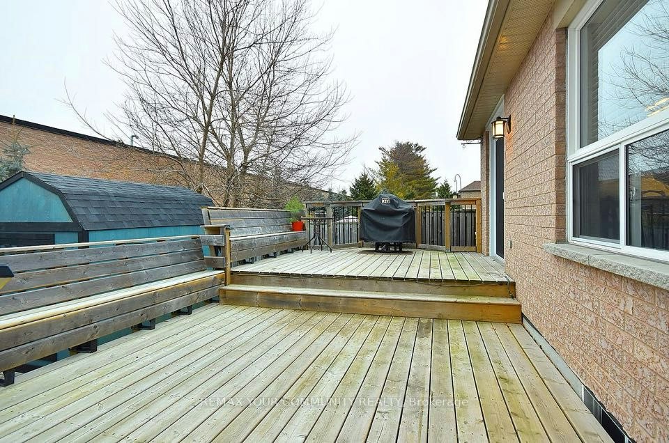 28 Henderson Crescent, New Tecumseth, ON, L9R 1Y3 - 10